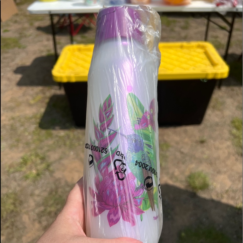 Water bottle